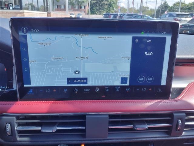 Vehicle image 19 of 29