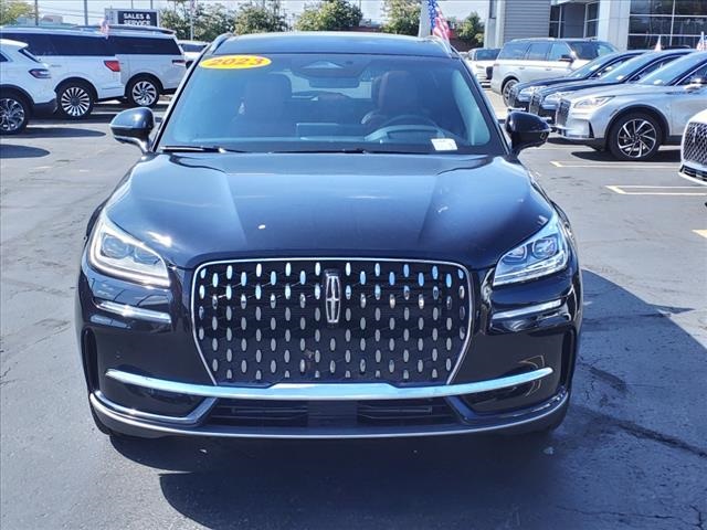 Vehicle image 2 of 29