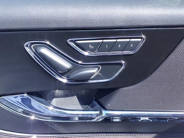 Vehicle image 15 of 29
