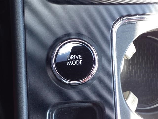 Vehicle image 22 of 29