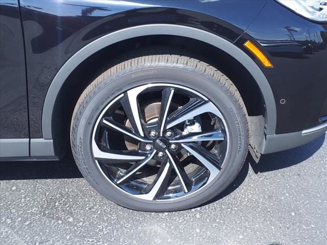 Vehicle image 9 of 29