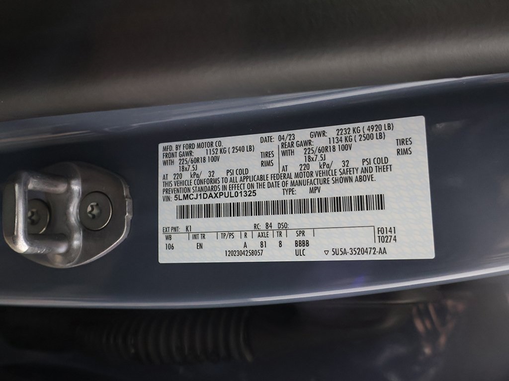 2023 Lincoln Corsair Standard Image 37 of 53