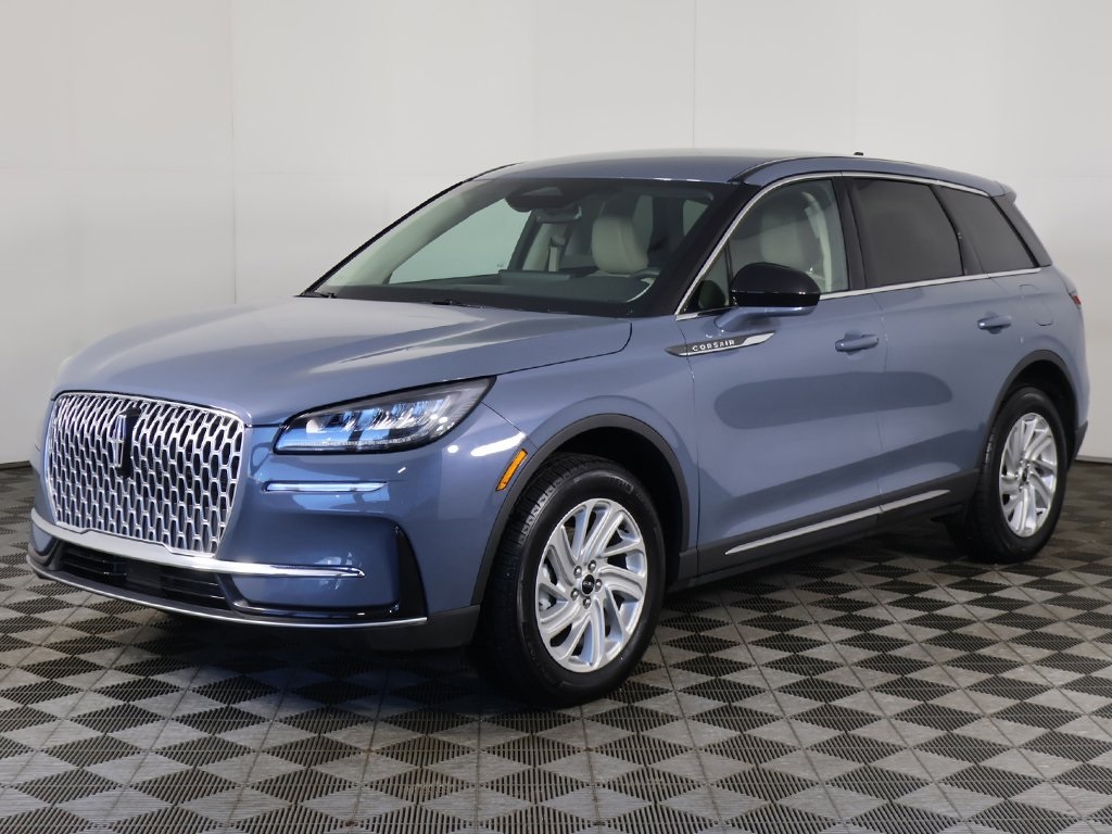 2023 Lincoln Corsair Standard Image 1 of 53