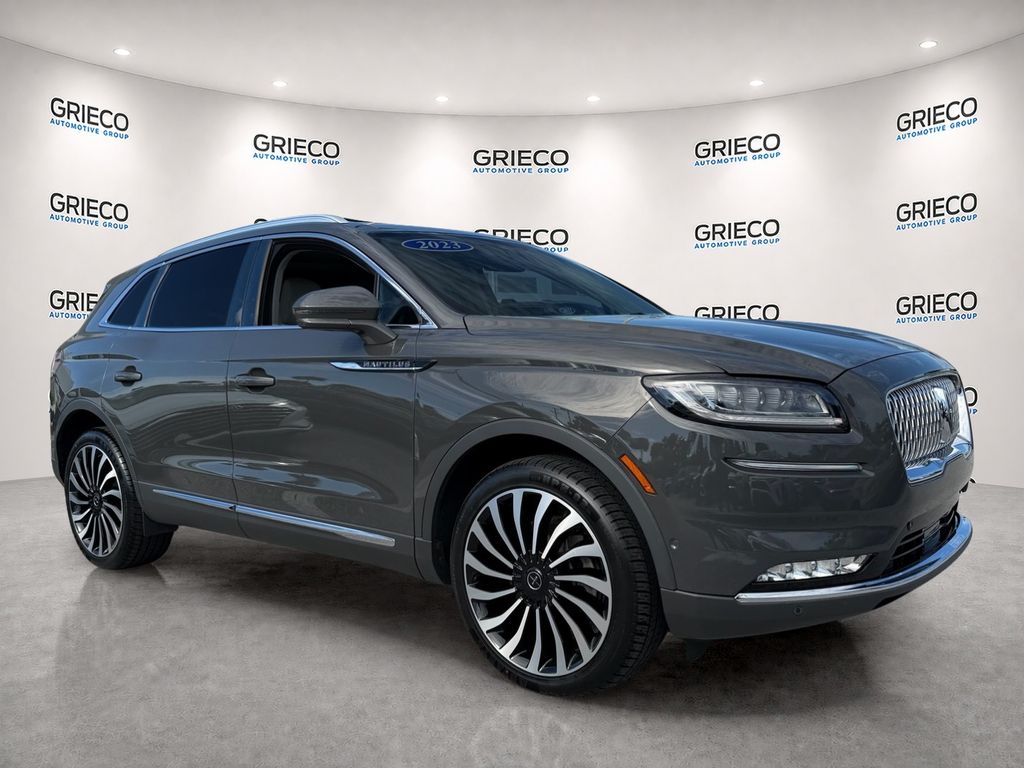 2023 Lincoln Nautilus Black Label Image 3 of 25