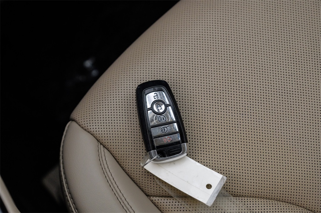Vehicle image 62 of 62