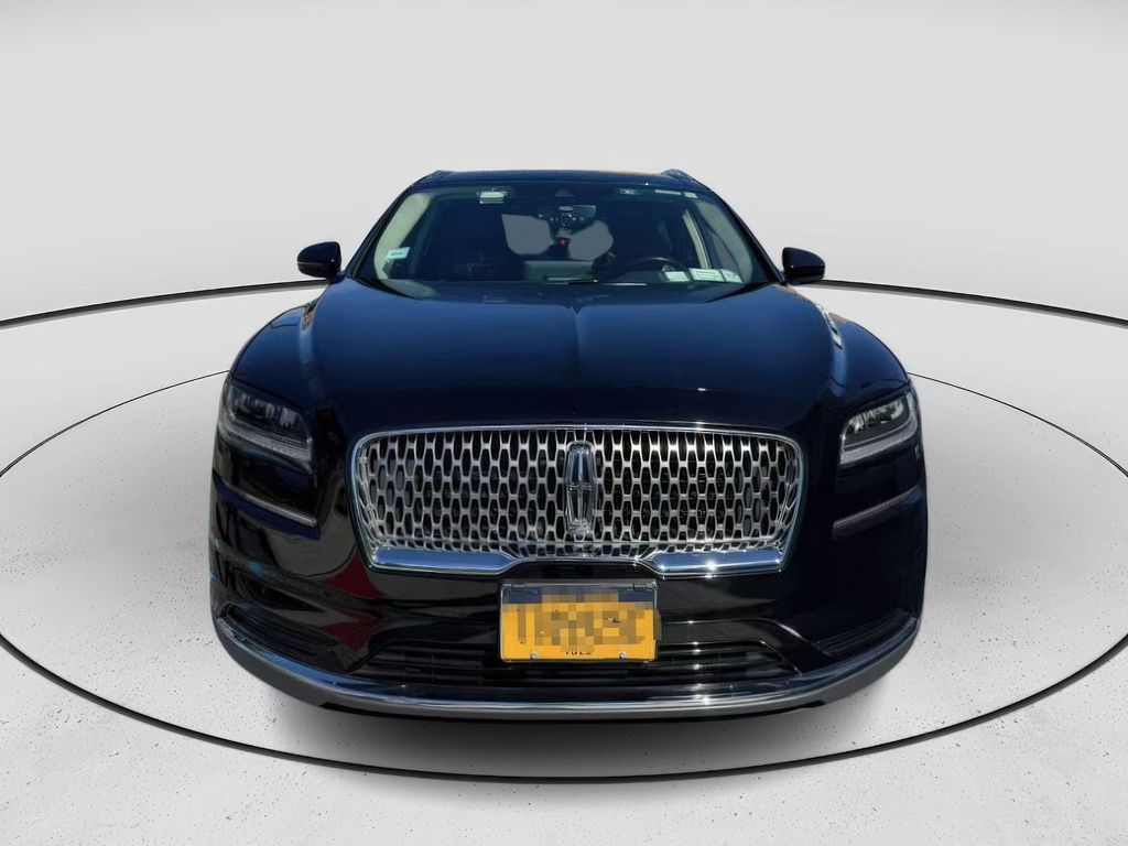Vehicle image 2 of 20