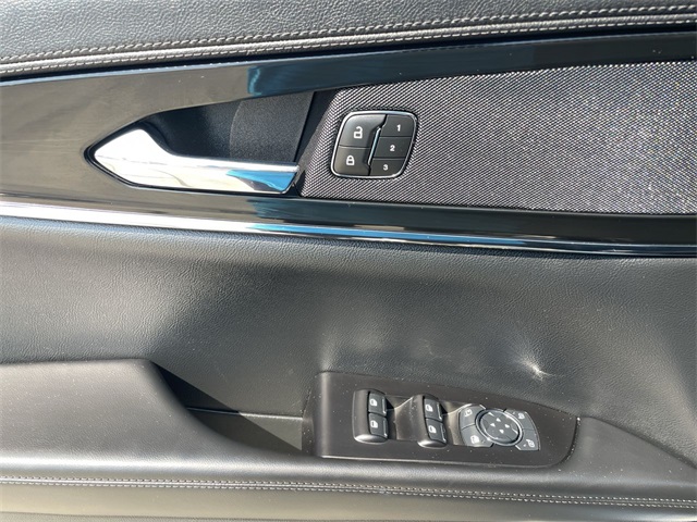 Vehicle image 35 of 35