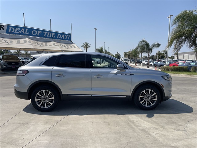 Vehicle image 5 of 35
