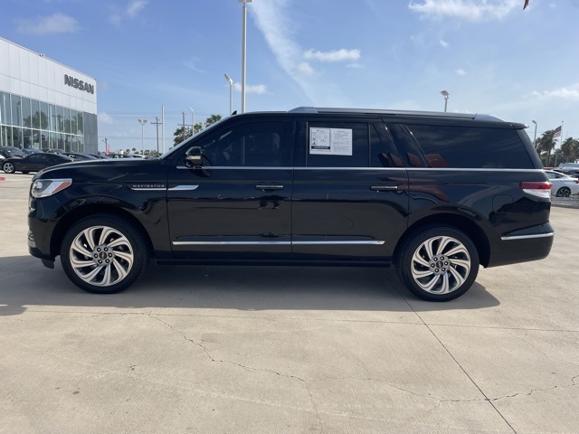 Vehicle image 5 of 24