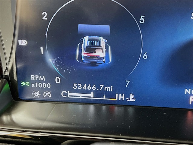Vehicle image 15 of 40