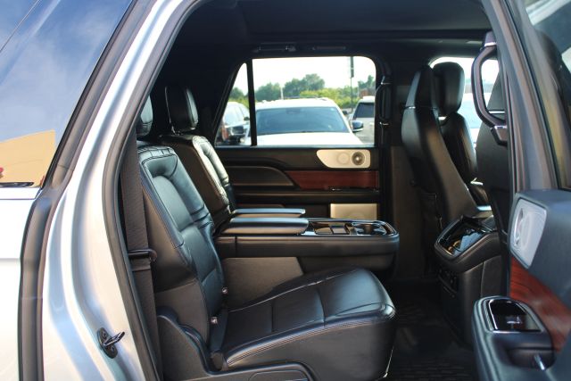 Vehicle image 12 of 42