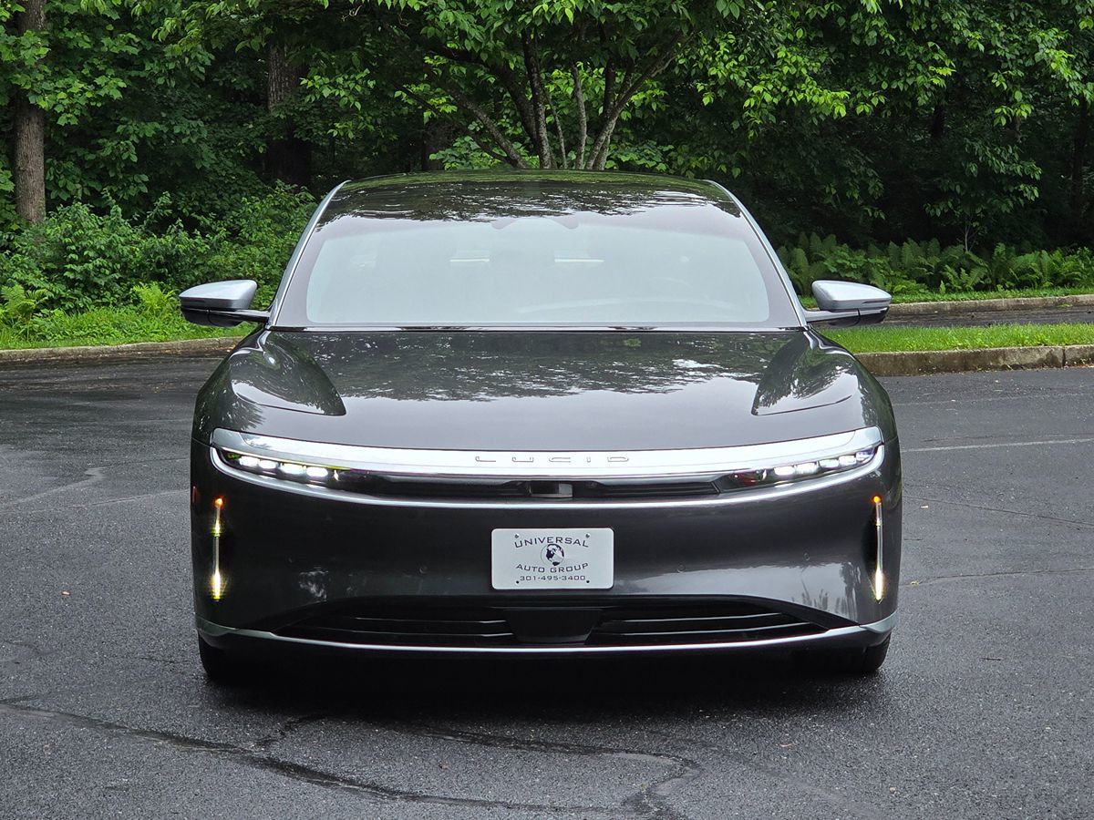 2023 Lucid Air Grand Touring Image 2 of 72