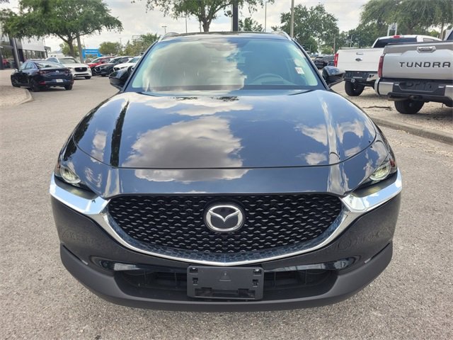 Vehicle image 2 of 35