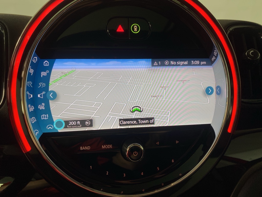 Vehicle image 19 of 29