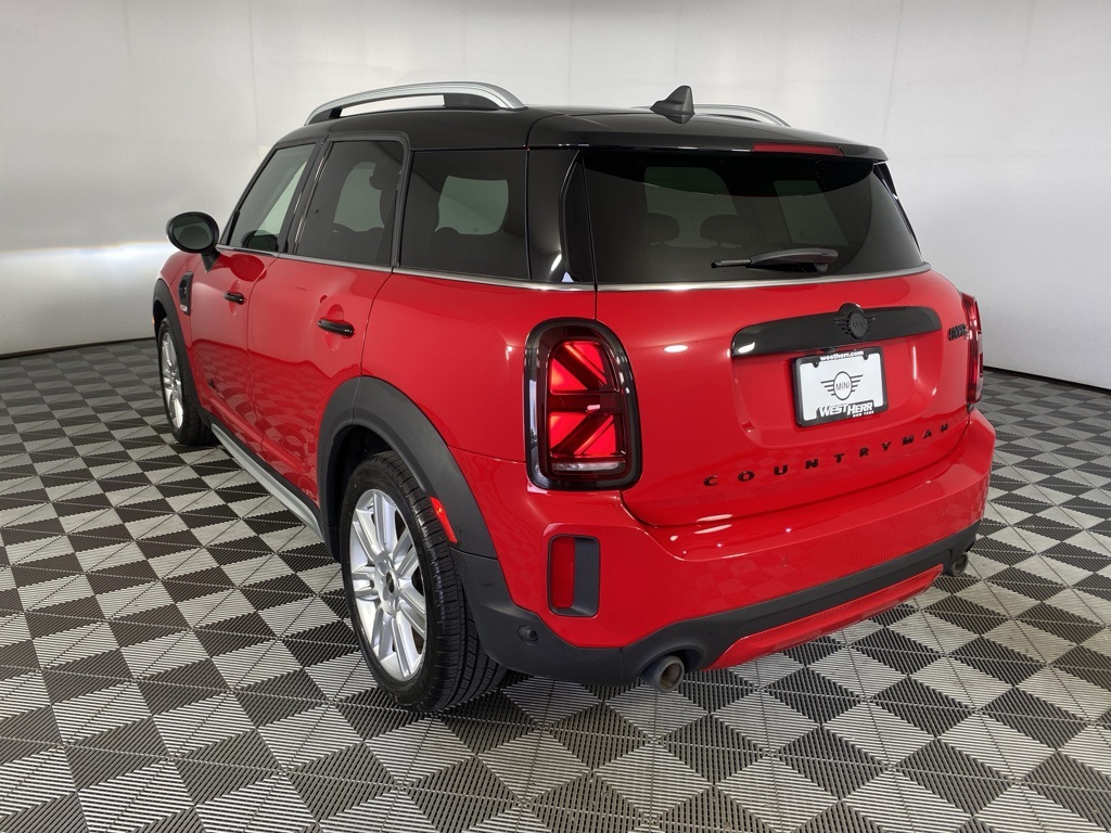 Vehicle image 7 of 29