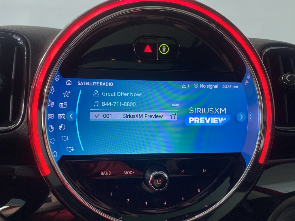 Vehicle image 24 of 29