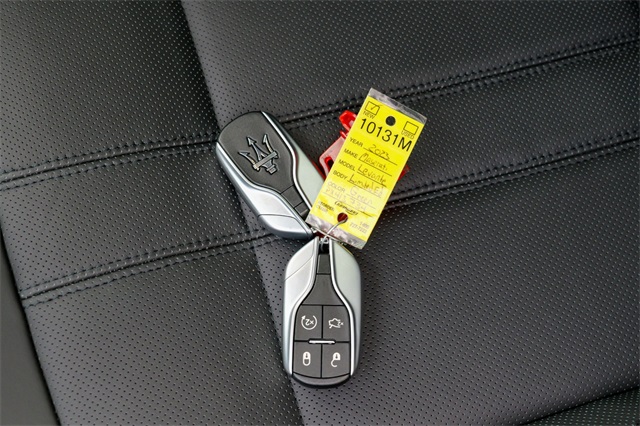 Vehicle image 53 of 68