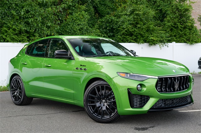 Vehicle image 4 of 68