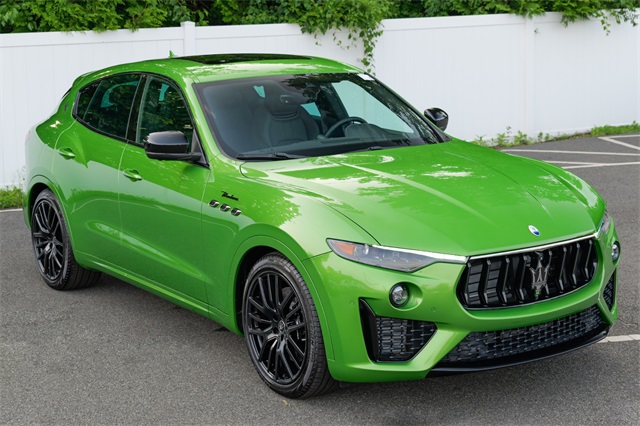 Vehicle image 3 of 68