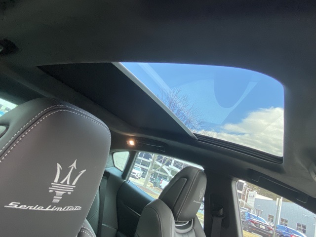 Vehicle image 42 of 51
