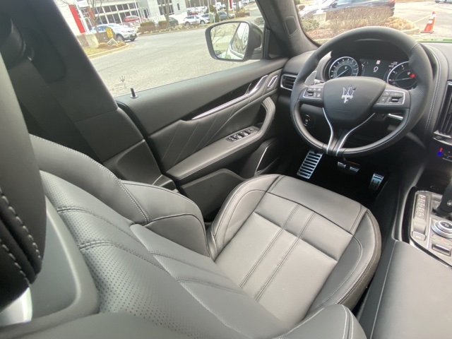Vehicle image 45 of 51