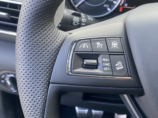 Vehicle image 23 of 51