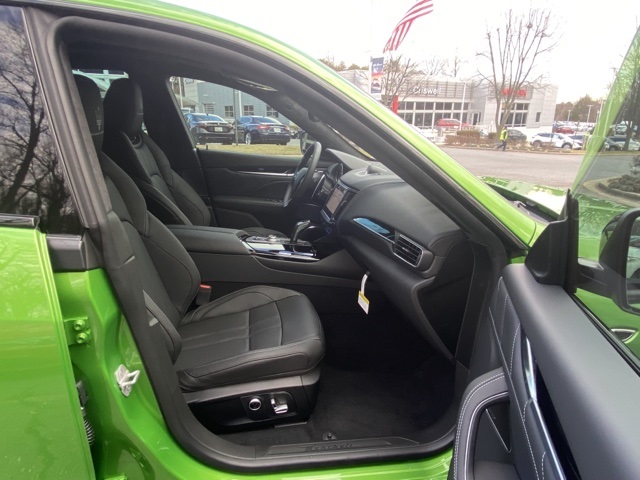 Vehicle image 39 of 51