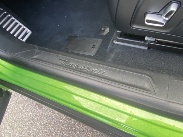 Vehicle image 22 of 51