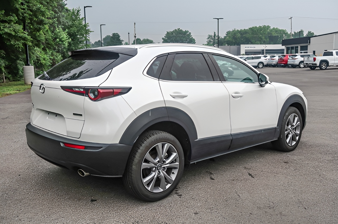 Vehicle image 39 of 41