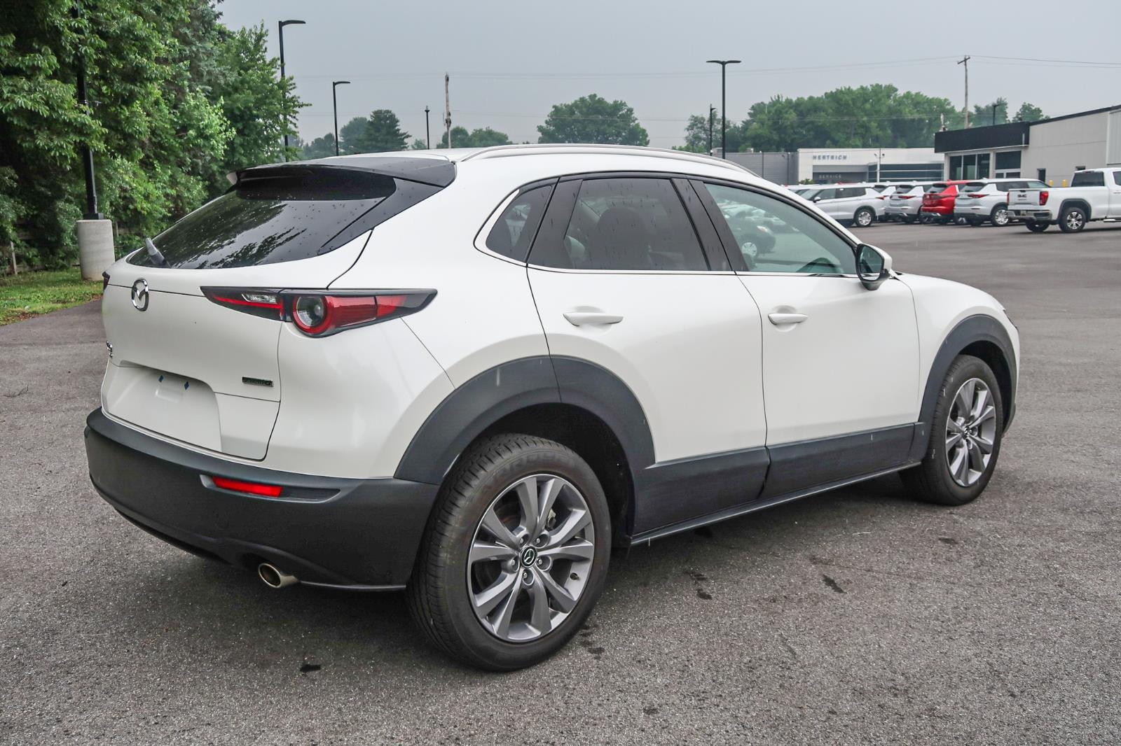 Vehicle image 7 of 41