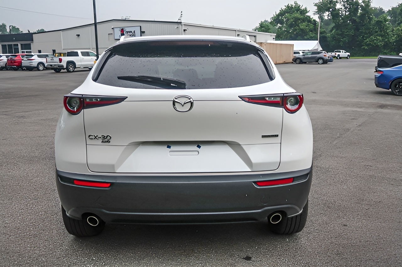 Vehicle image 40 of 41