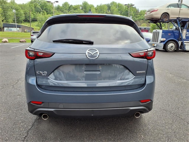 Vehicle image 6 of 24
