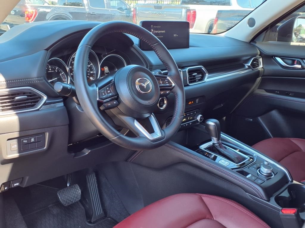 Vehicle image 15 of 38