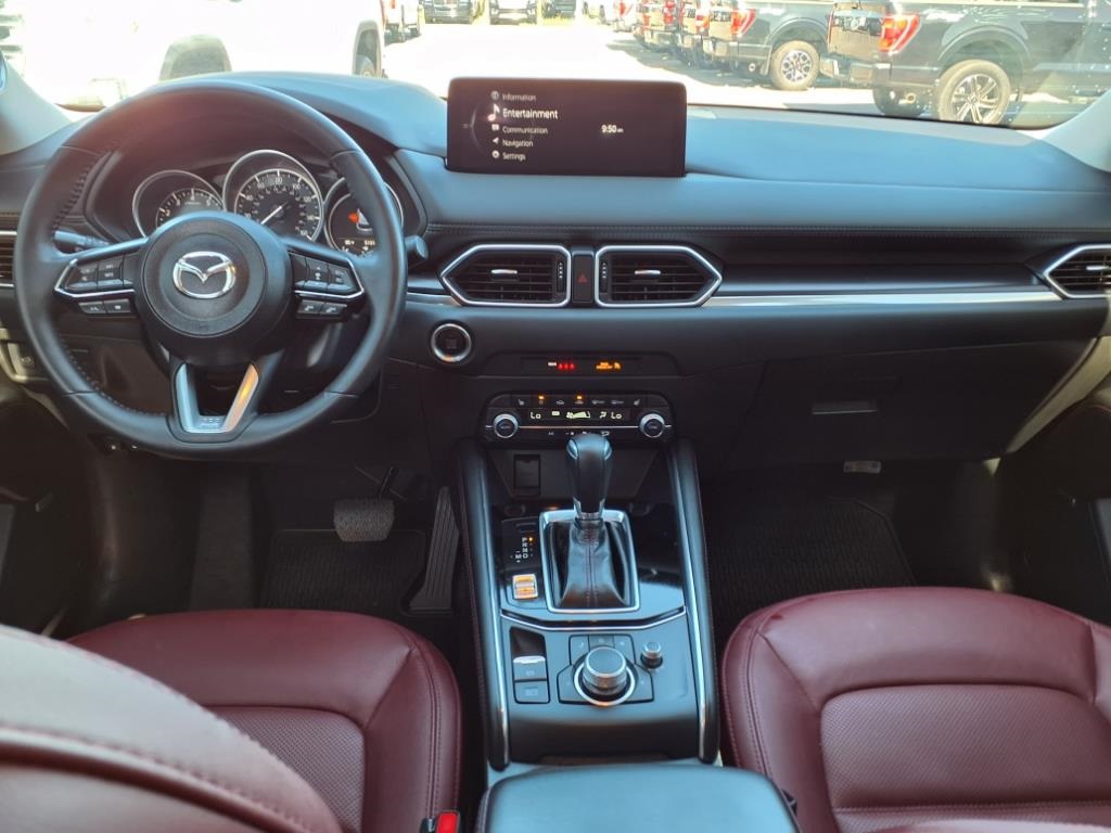 Vehicle image 14 of 38