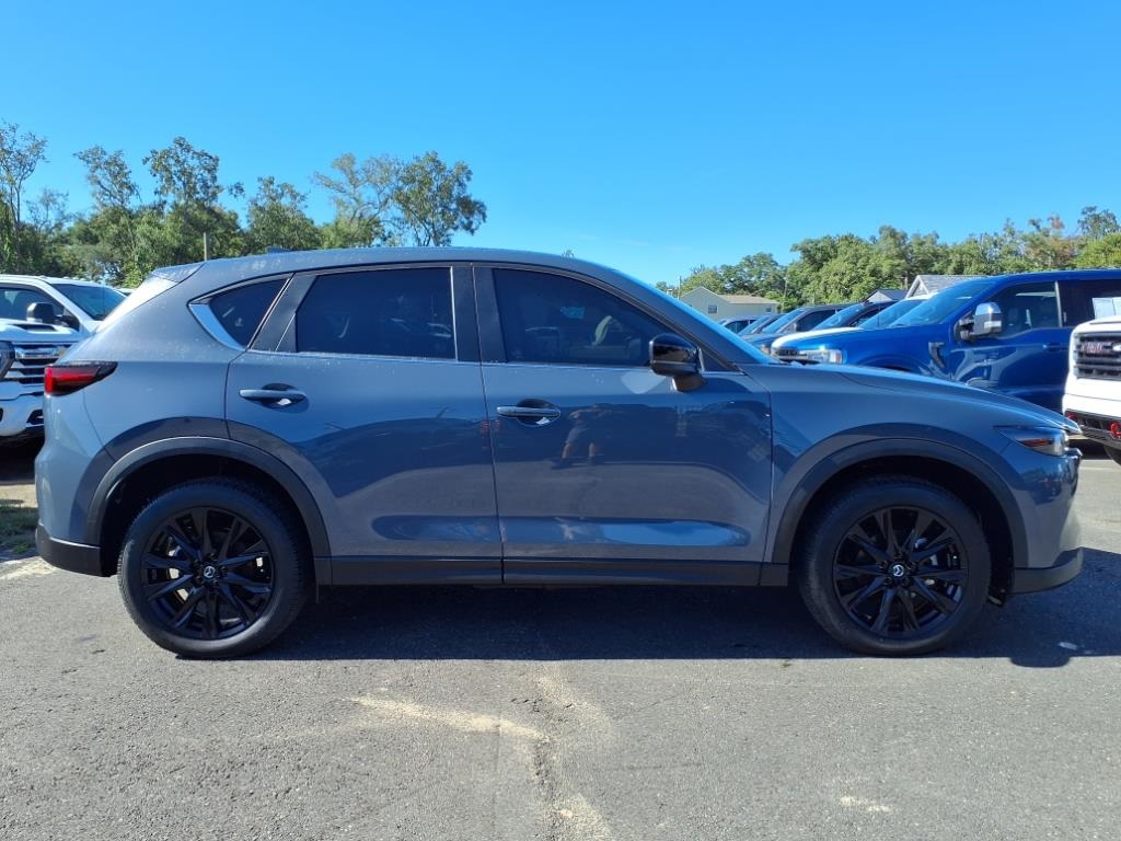 Vehicle image 4 of 38