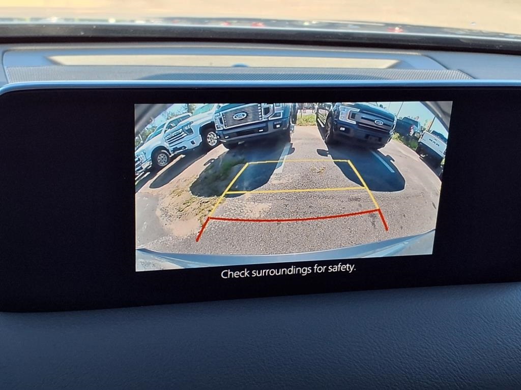 Vehicle image 23 of 38