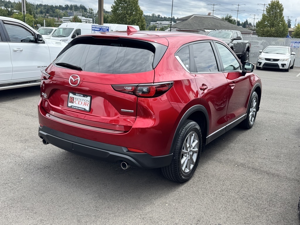 Vehicle image 9 of 36