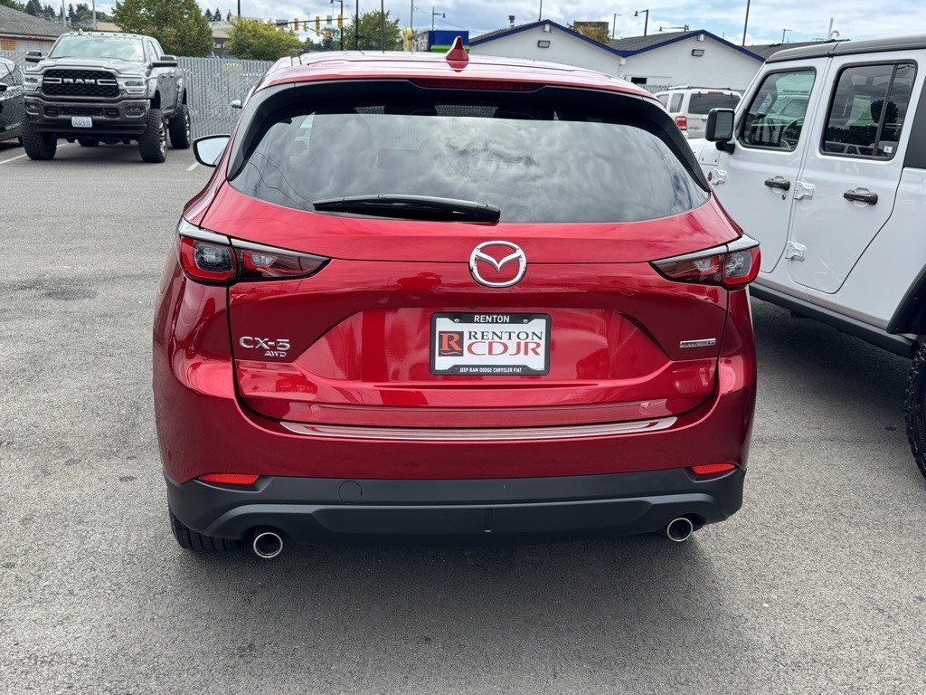 Vehicle image 10 of 36