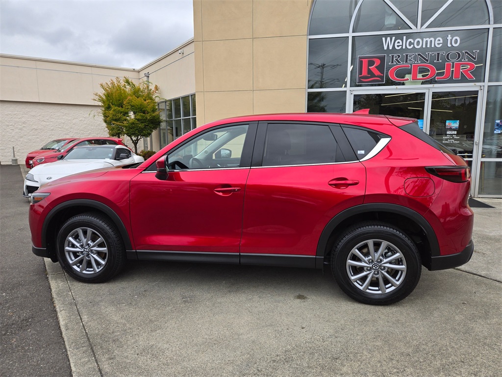 Vehicle image 13 of 36