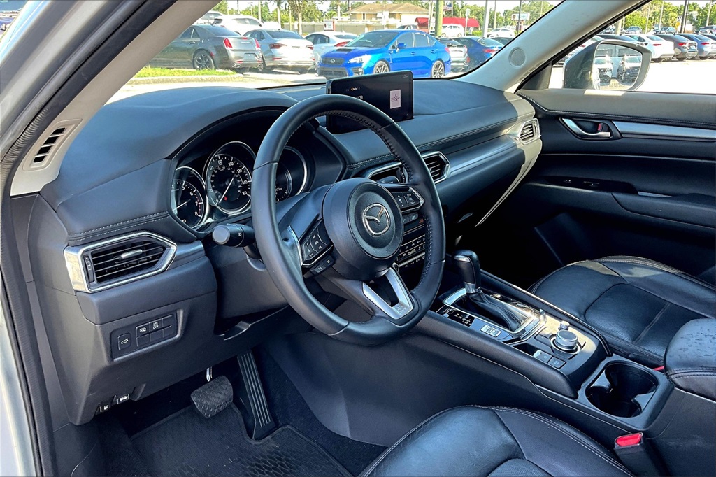 2023 Mazda CX-5 2.5 S Preferred Package Image 14 of 33
