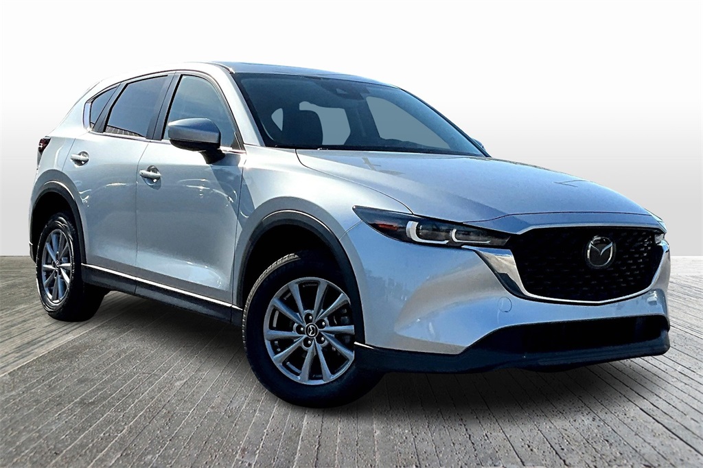 2023 Mazda CX-5 2.5 S Preferred Package Image 3 of 33