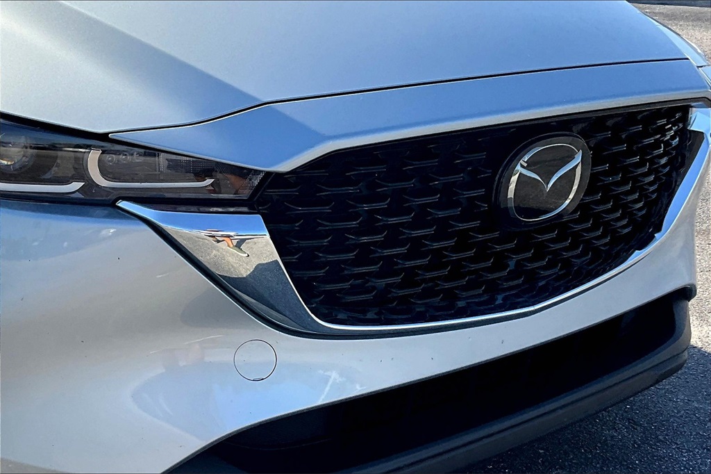 2023 Mazda CX-5 2.5 S Preferred Package Image 30 of 33