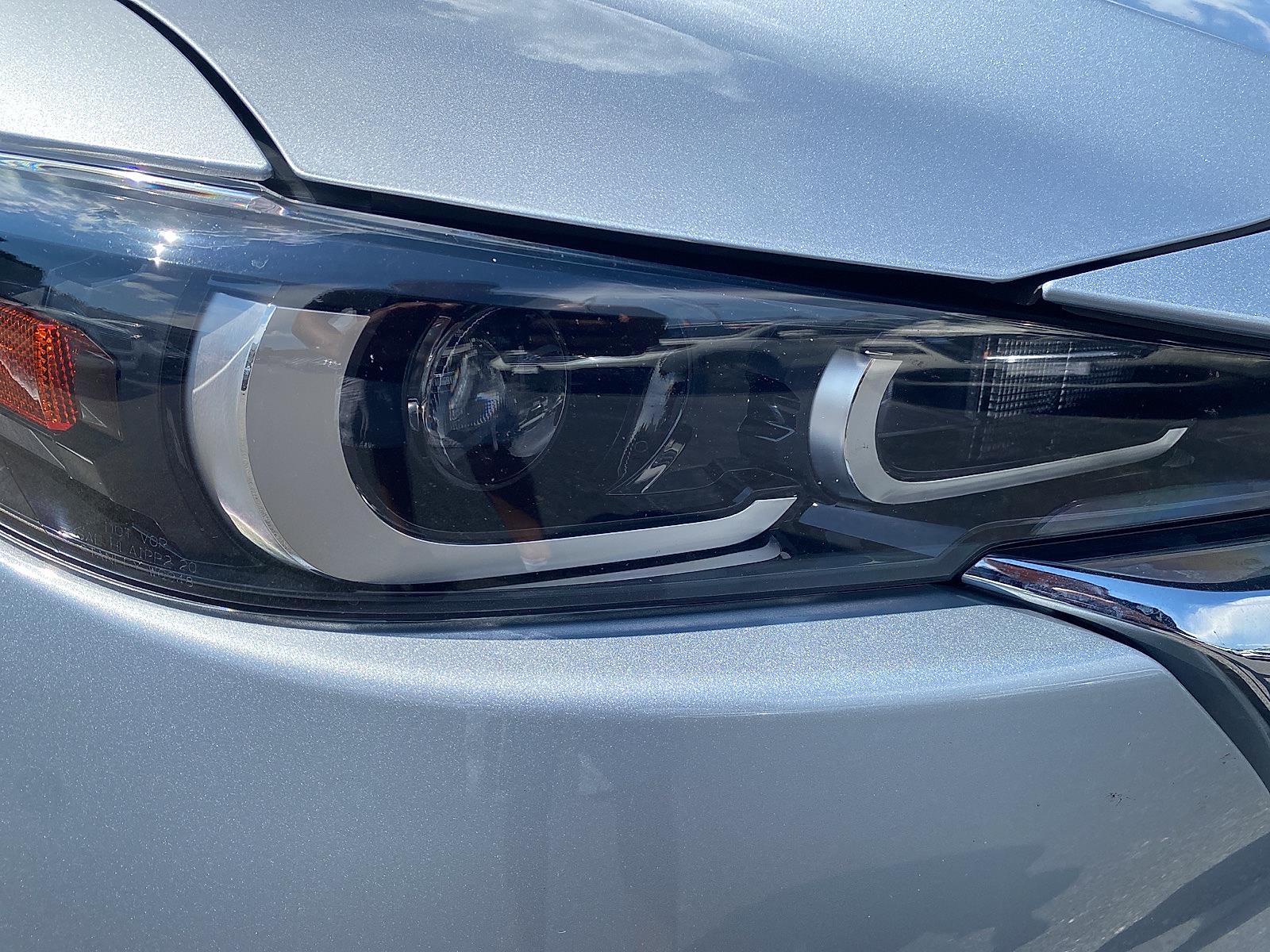 Vehicle image 20 of 26