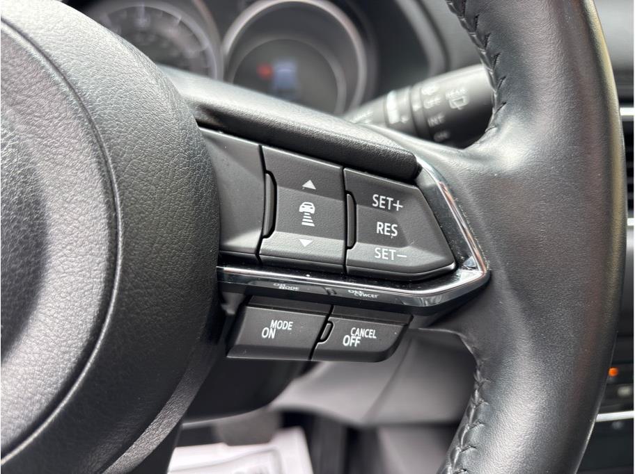 2023 Mazda CX-5 2.5 S Preferred Package Image 25 of 33