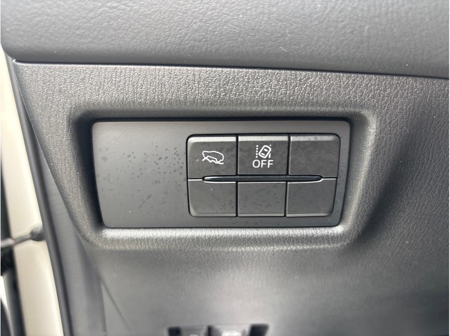 2023 Mazda CX-5 2.5 S Preferred Package Image 22 of 33