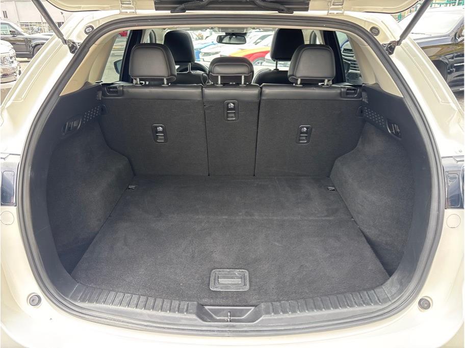 2023 Mazda CX-5 2.5 S Preferred Package Image 21 of 33