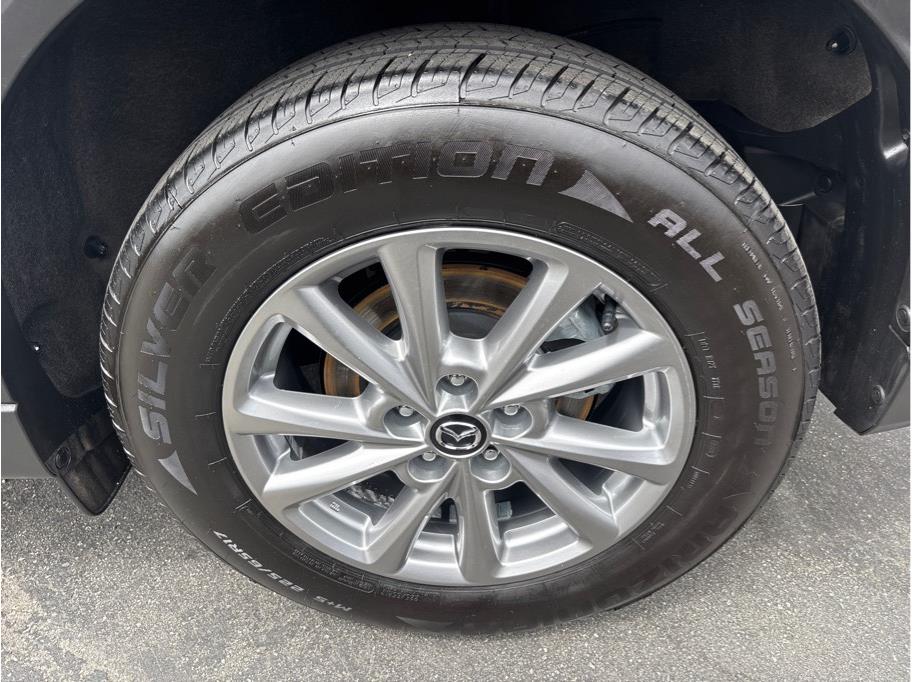 2023 Mazda CX-5 2.5 S Preferred Package Image 10 of 33