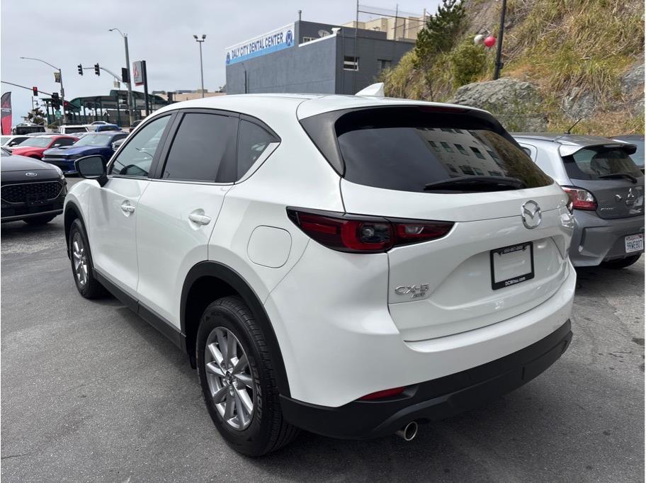 2023 Mazda CX-5 2.5 S Preferred Package Image 8 of 33