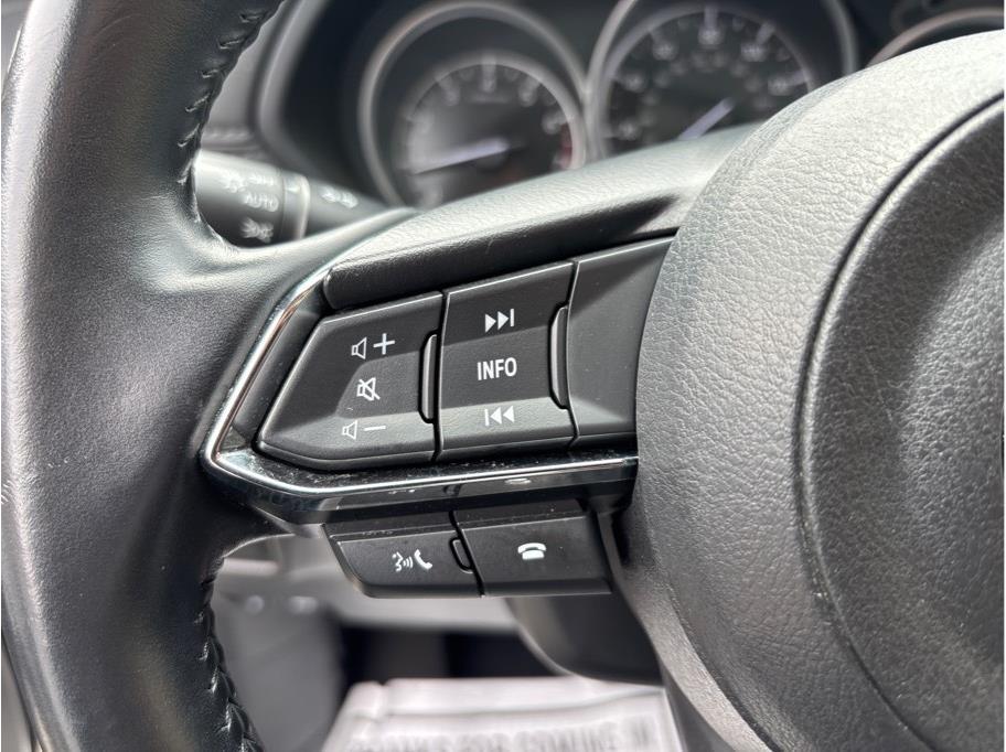 2023 Mazda CX-5 2.5 S Preferred Package Image 24 of 33