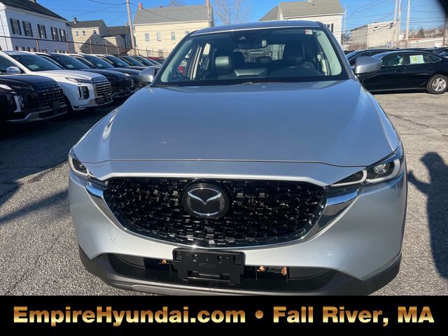 Vehicle image 2 of 32